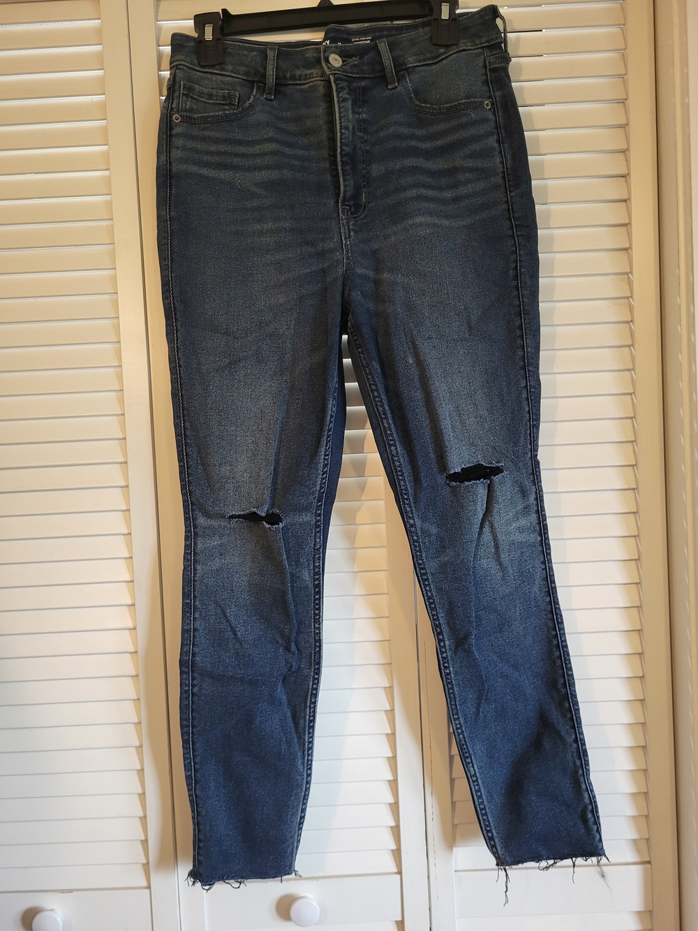 Old Navy Dark Blue High-Rise Distressed Rockstar Skinny Jeans